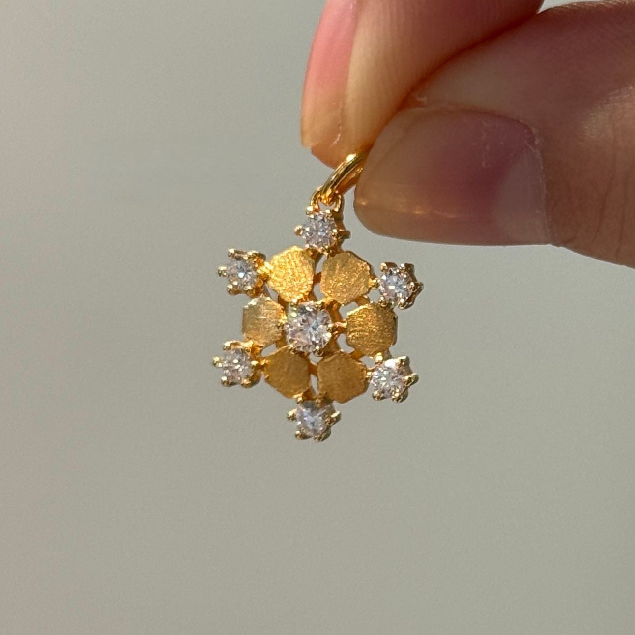 Gold Snowflake Pendant — Matte Brushed 18K Gold Plated Silver | High-Carbon Lab Diamond | 6-Point Winter Charm | ÉLARAMUSE