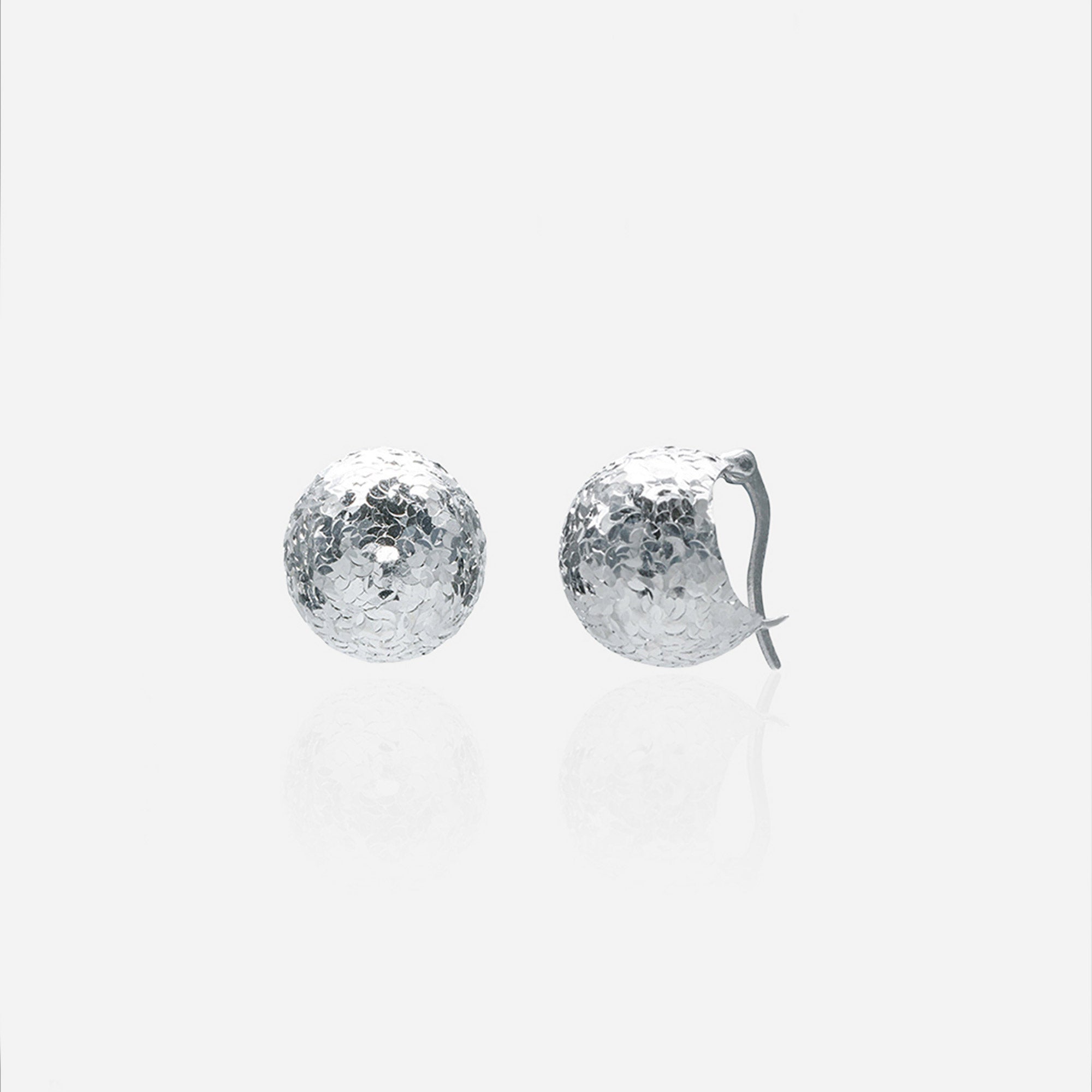 Lunar Dome Studs